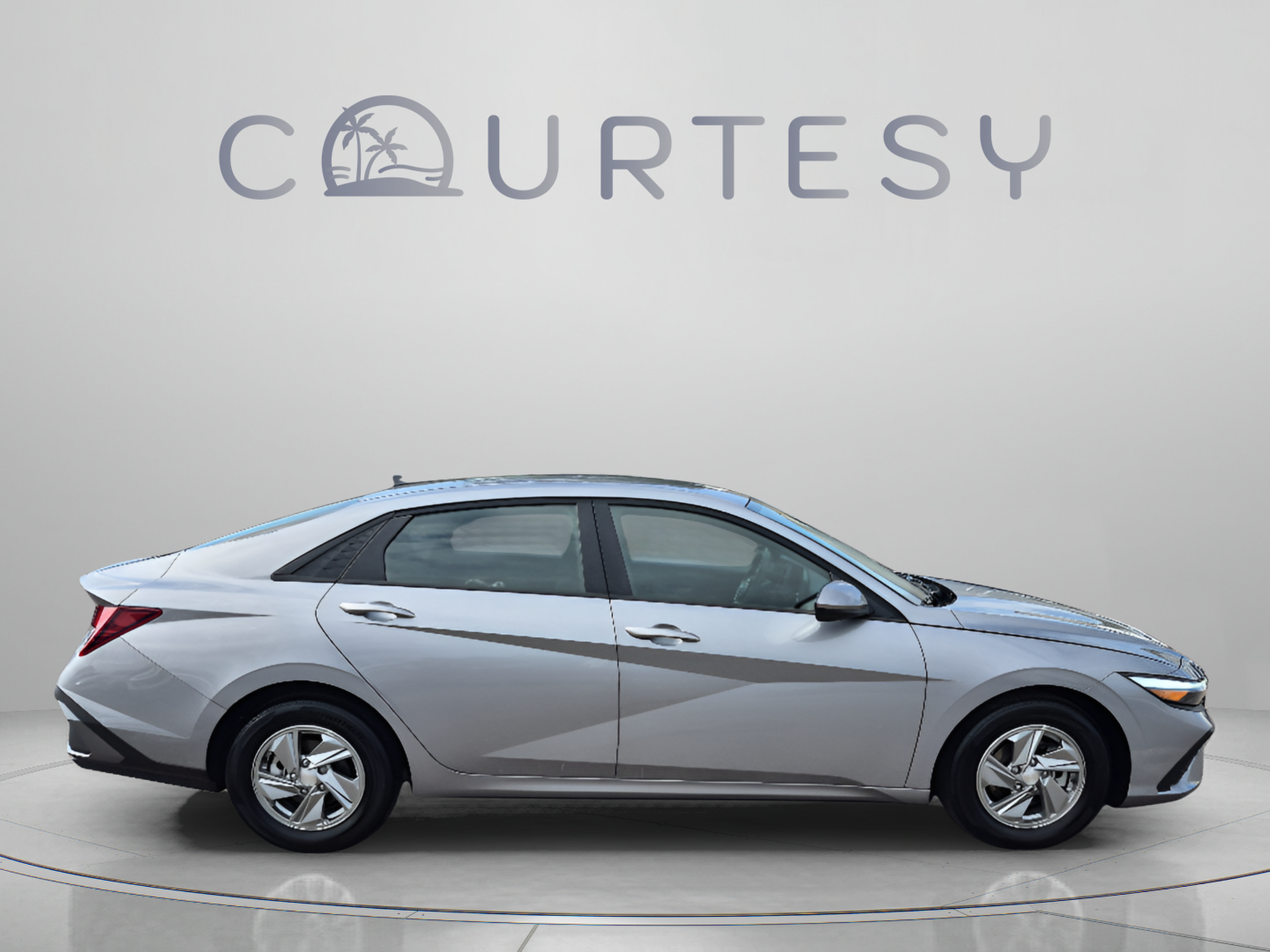 Certified 2025 Hyundai Elantra SE FWD image 6
