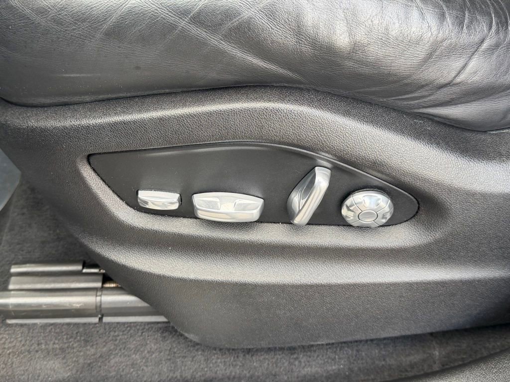 Used 2021 Porsche Cayenne image 22