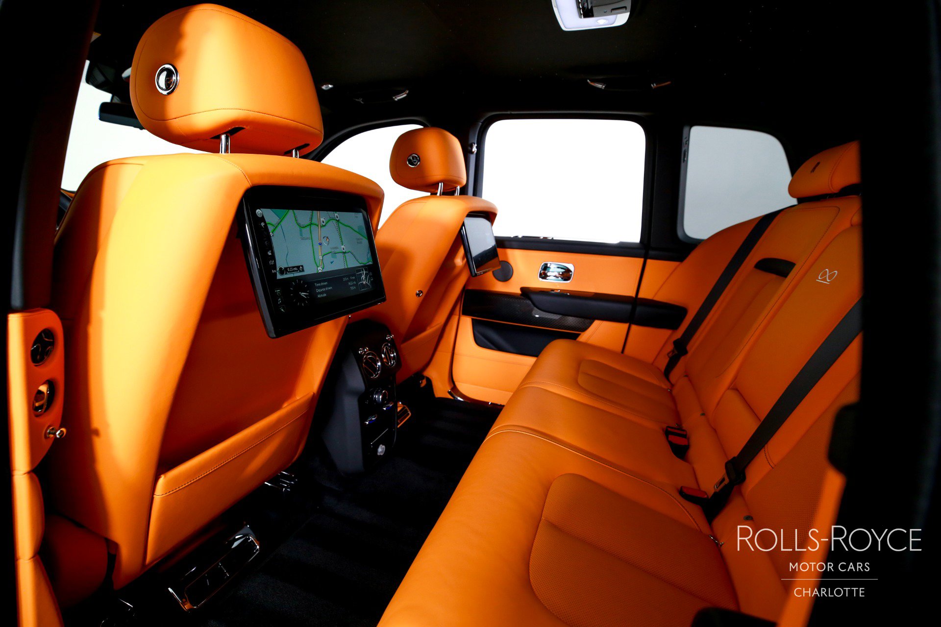 Certified 2023 Rolls-Royce Cullinan Black Badge AWD/4WD image 20