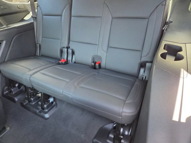 Certified 2025 Chevrolet Tahoe High Country AWD/4WD image 11