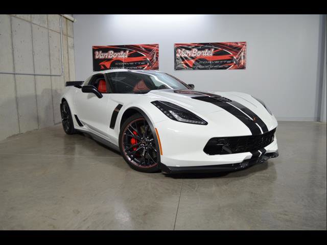 Used 2019 Chevrolet Corvette Z06 image 1