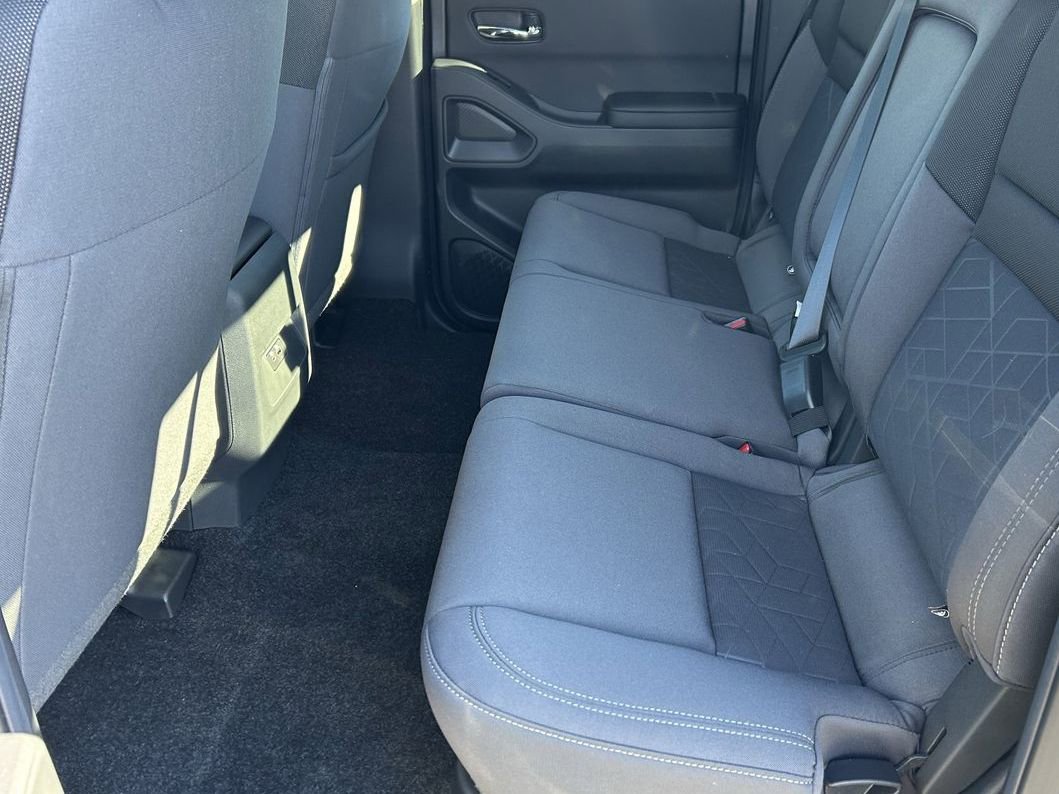 New 2026 Nissan Frontier SV AWD/4WD image 15