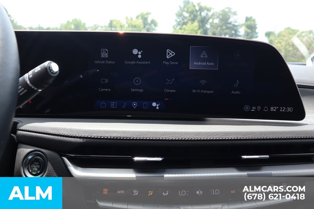 Used 2025 Cadillac XT4 Premium Luxury image 38