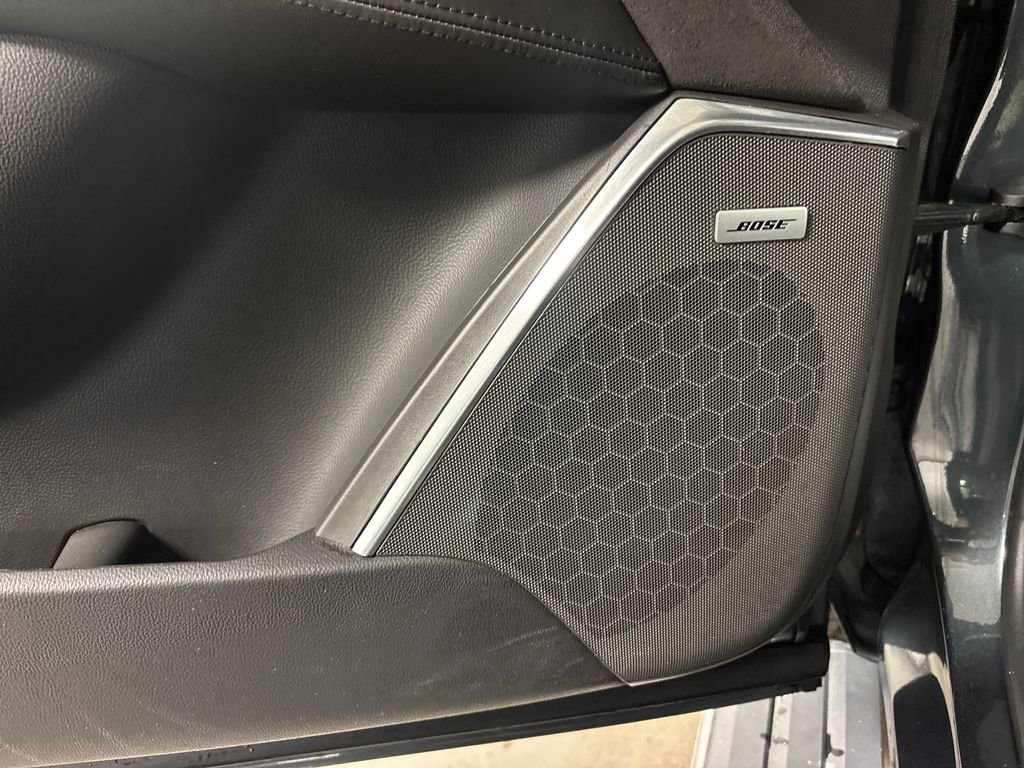 Certified 2020 Cadillac Escalade Platinum image 24