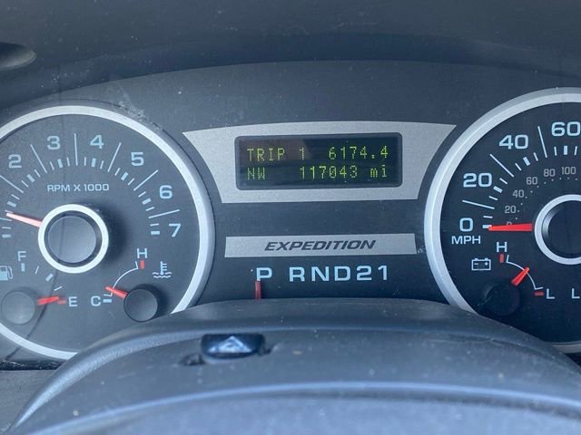 Used 2006 Ford Expedition XLT image 19
