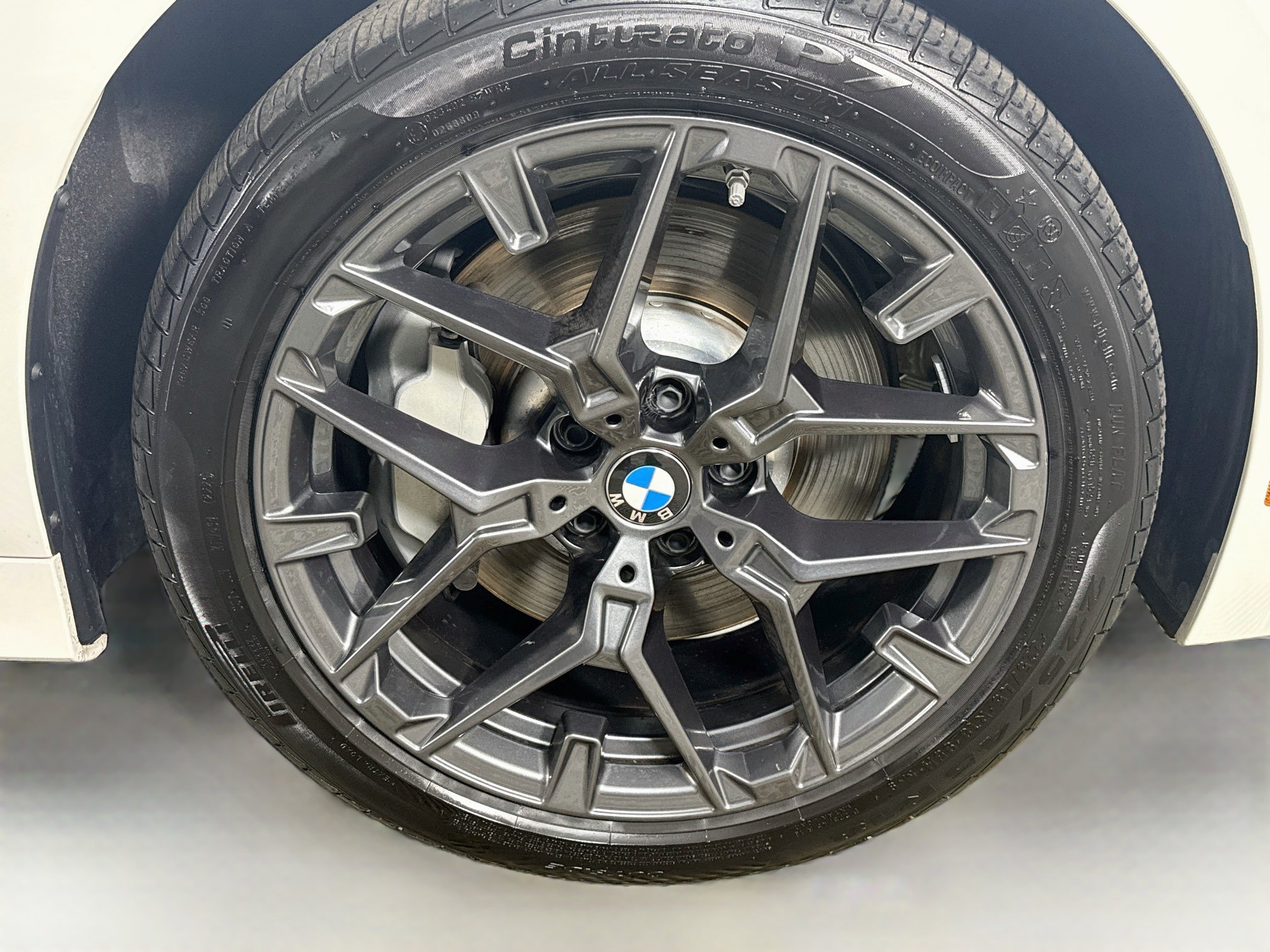 Used 2026 BMW 330i xDrive Sedan AWD/4WD image 32