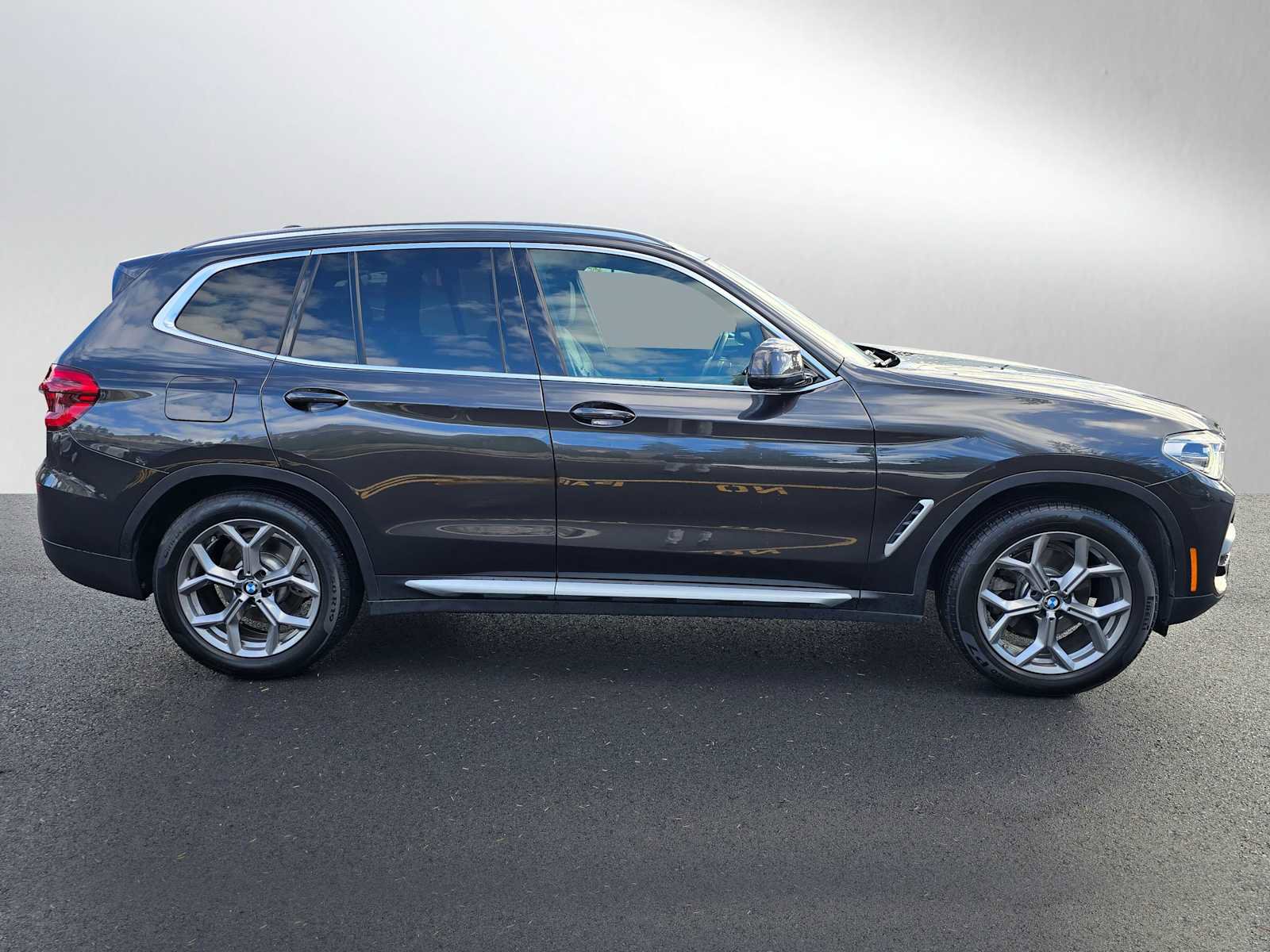 Used 2020 BMW X3 xDrive30i w/ Premium Package image 8