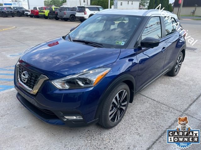 Used 2019 Nissan Kicks SR w/ SR Premium Package FWD image 2