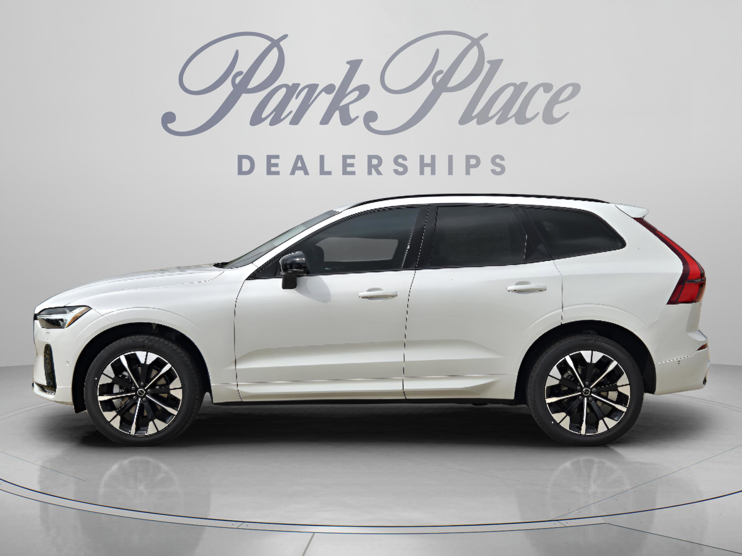 New 2026 Volvo XC60 B5 Plus w/ Protection Package Premier AWD/4WD image 2