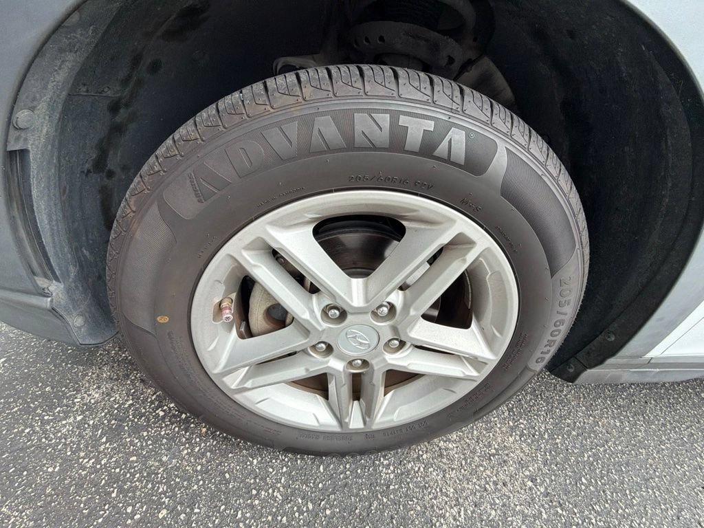 Used 2018 Hyundai Kona SEL FWD image 8