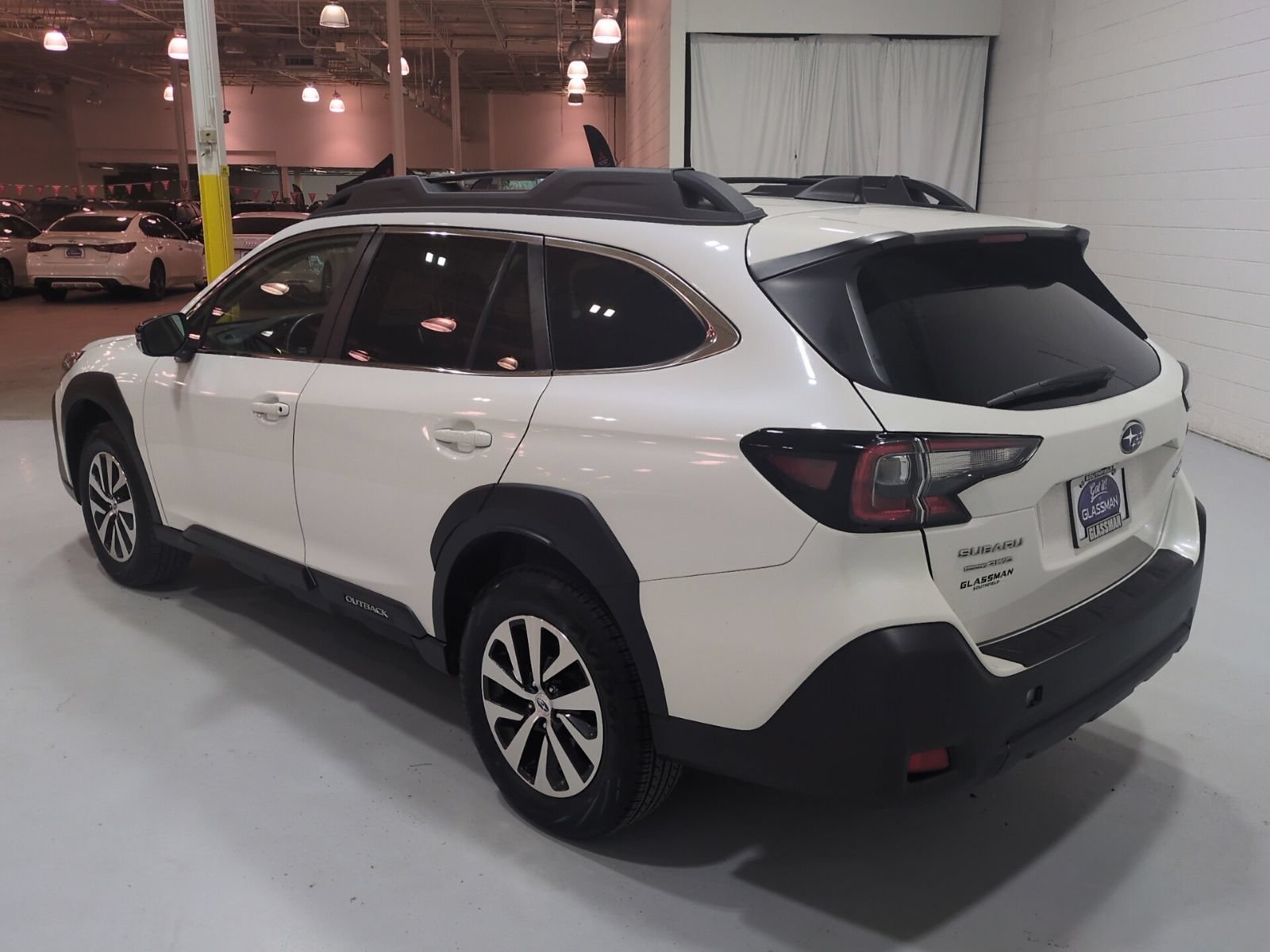 Certified 2024 Subaru Outback Premium AWD/4WD image 5