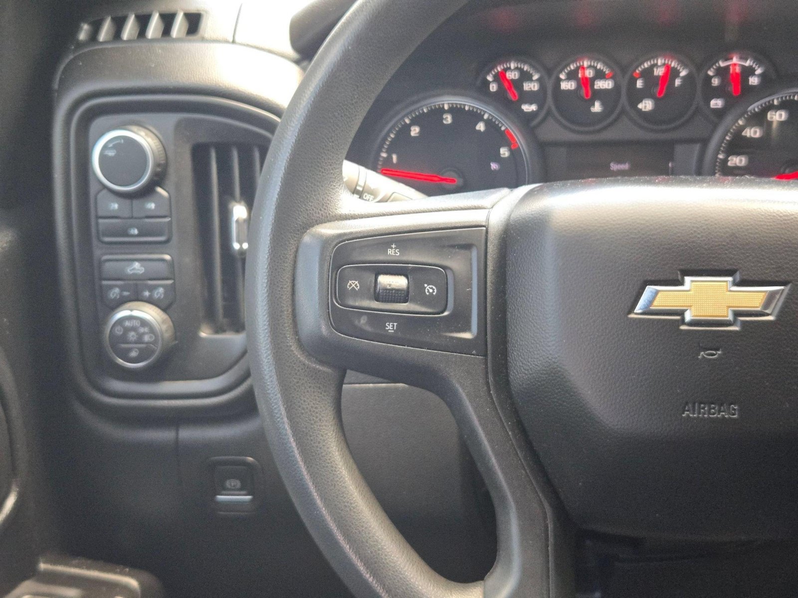 Used 2022 Chevrolet Silverado 2500 Custom w/ Custom Value Package AWD/4WD image 19