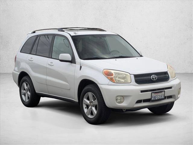 Used 2005 Toyota RAV4 2WD image 3
