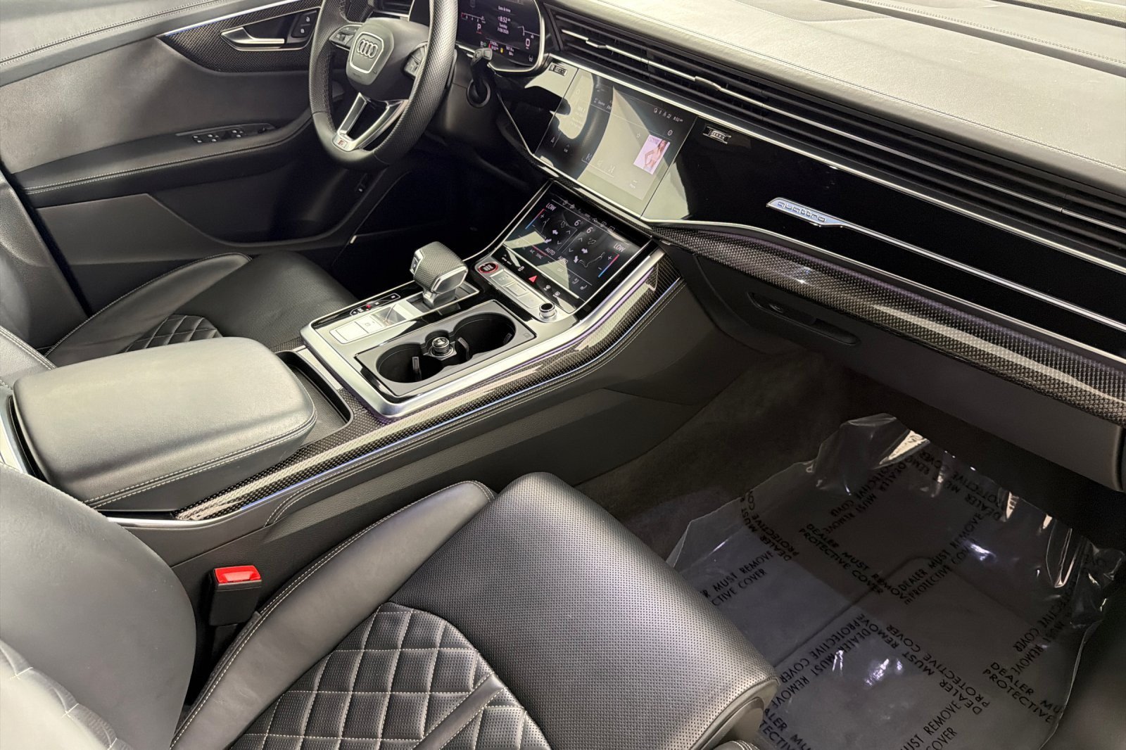 Used 2023 Audi SQ8 Prestige AWD/4WD image 15