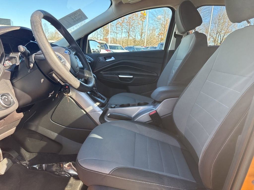 Used 2016 Ford Escape SE image 8