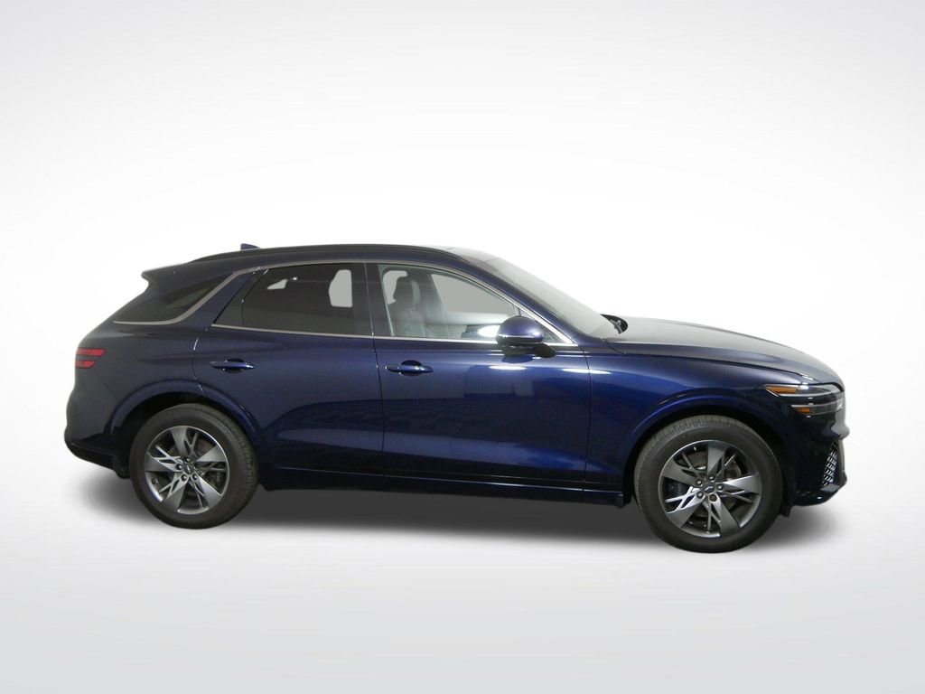 Used 2023 Genesis GV70 3.5T Sport w/ Sport Advanced Package AWD/4WD image 2