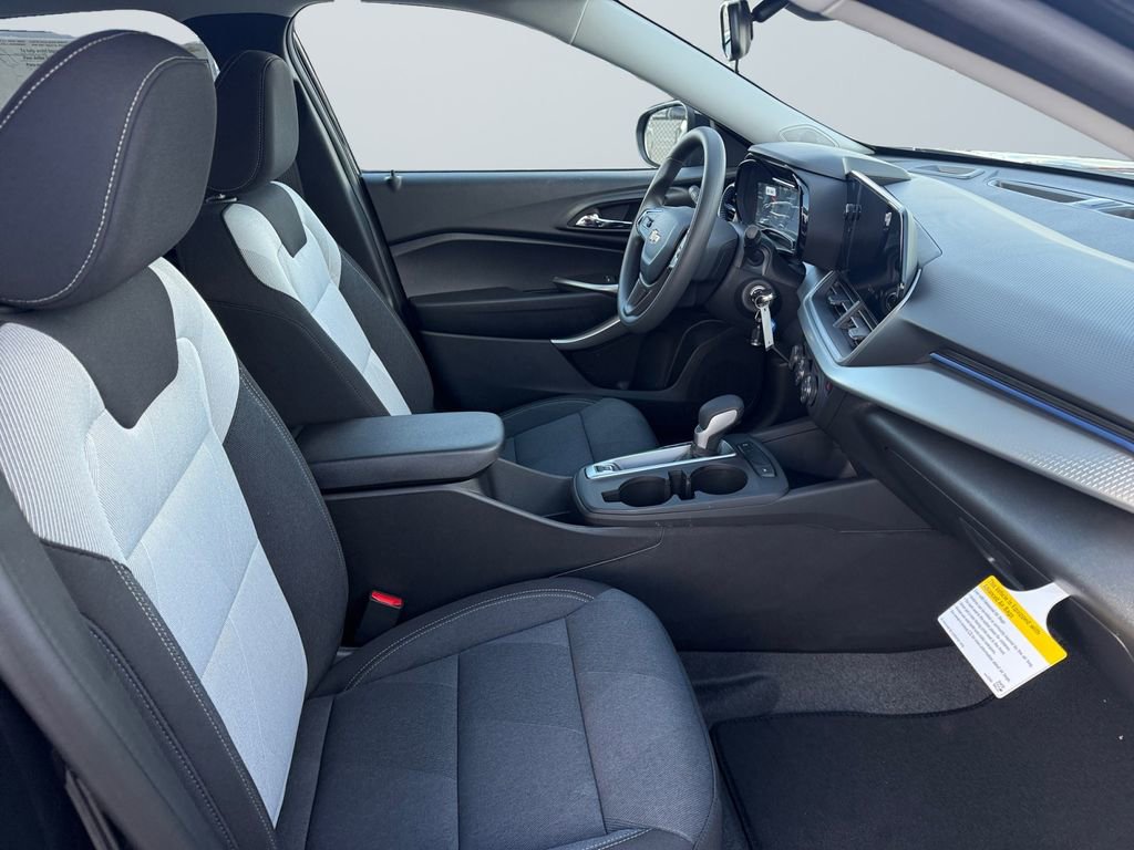 New 2026 Chevrolet Trax LS w/ LS Convenience Package image 15