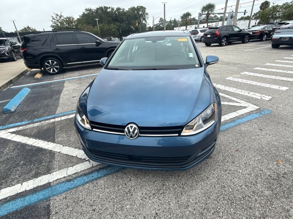 Used 2017 Volkswagen Golf Wolfsburg Edition FWD image 5