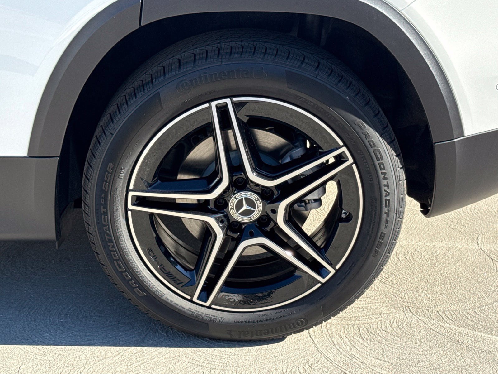 New 2026 Mercedes-Benz GLB 250 4MATIC image 13