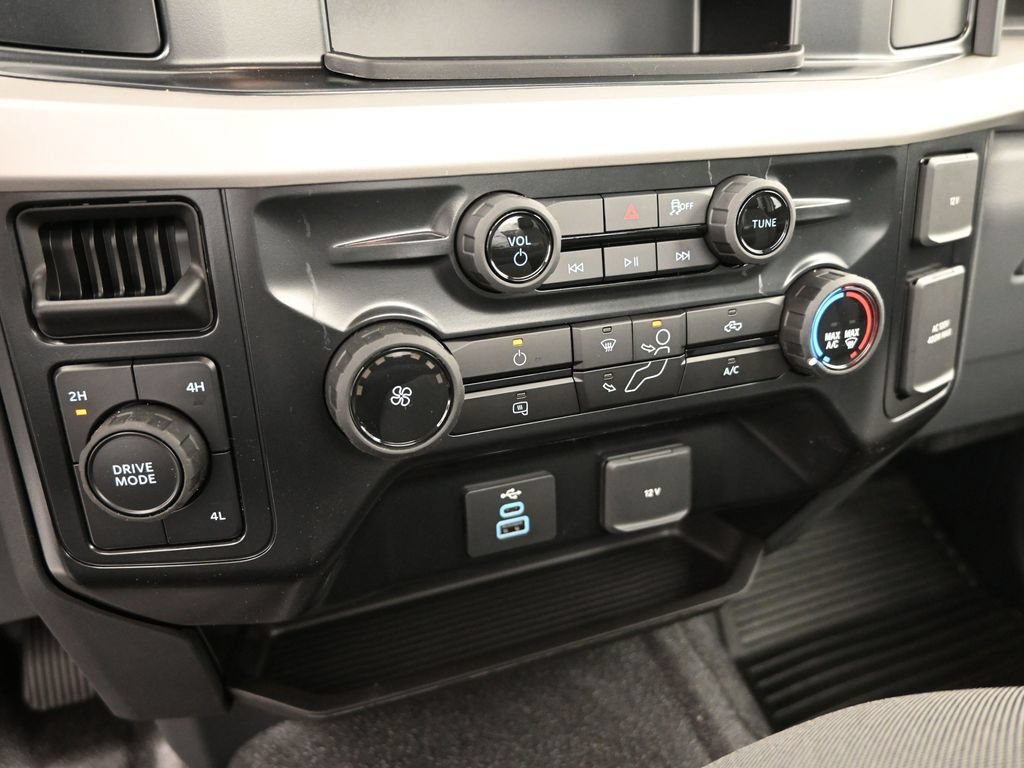 New 2026 Ford F250 XL AWD/4WD image 11