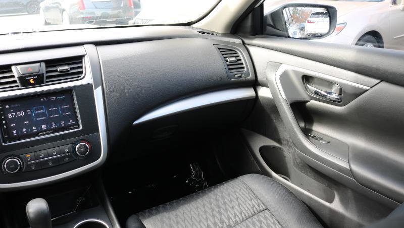 Used 2018 Nissan Altima 2.5 S w/ S Convenience Package FWD image 14