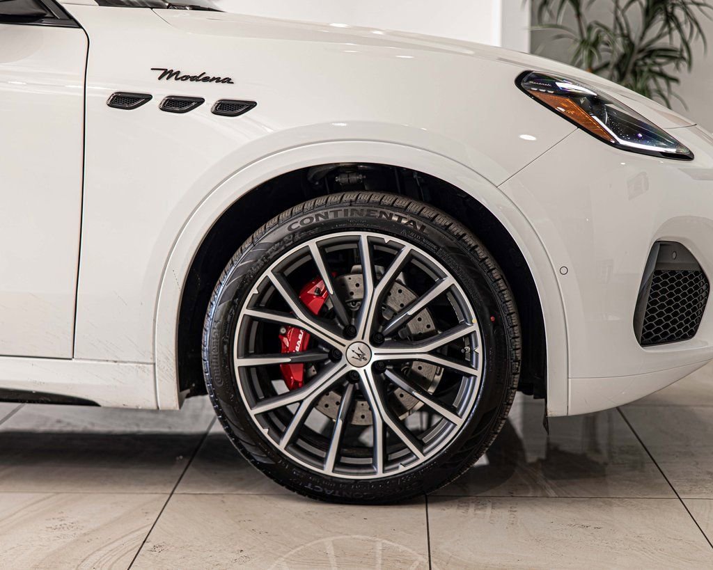 New 2026 Maserati Grecale Modena image 10