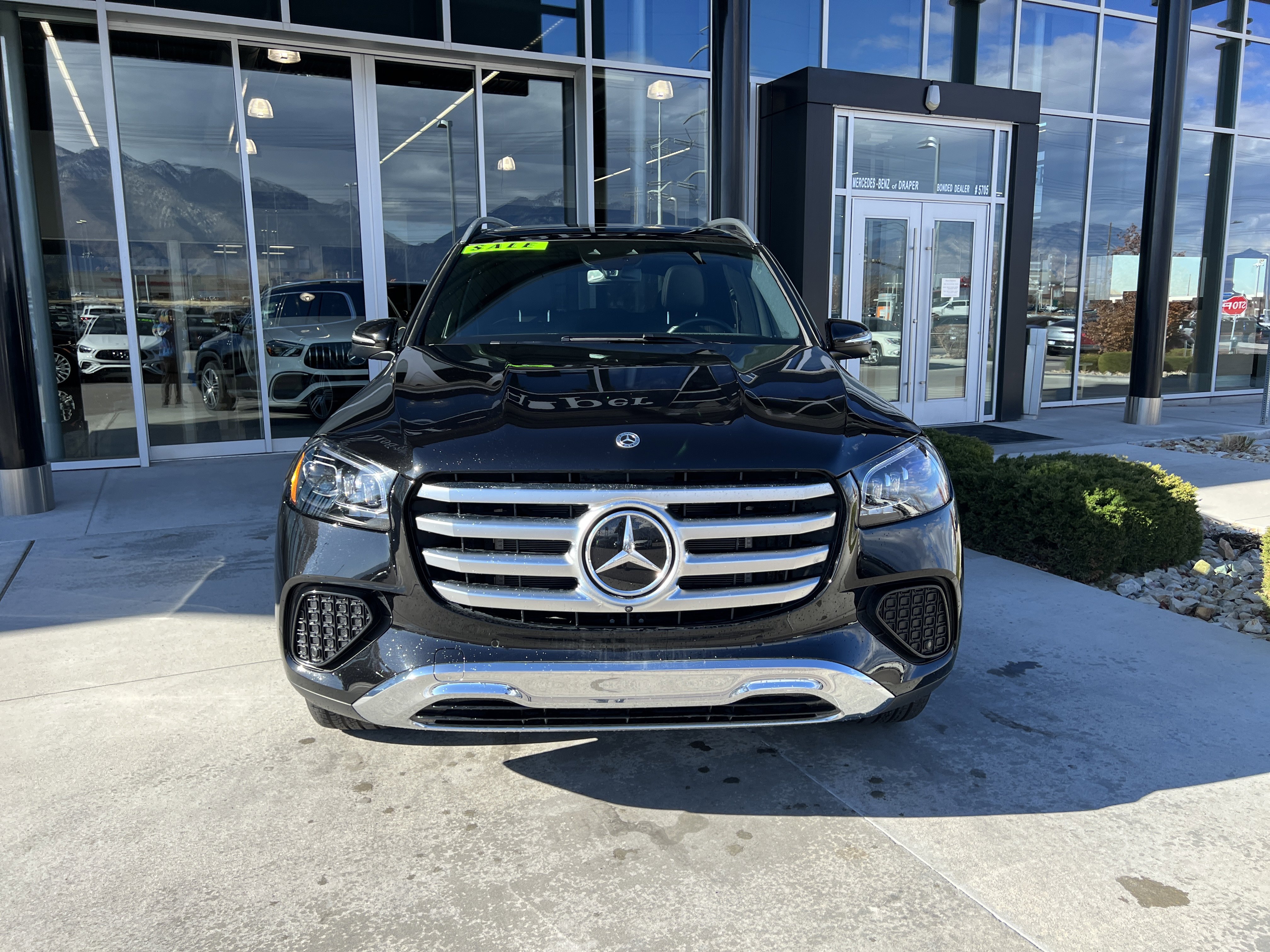 Certified 2025 Mercedes-Benz GLS 450 4MATIC image 2