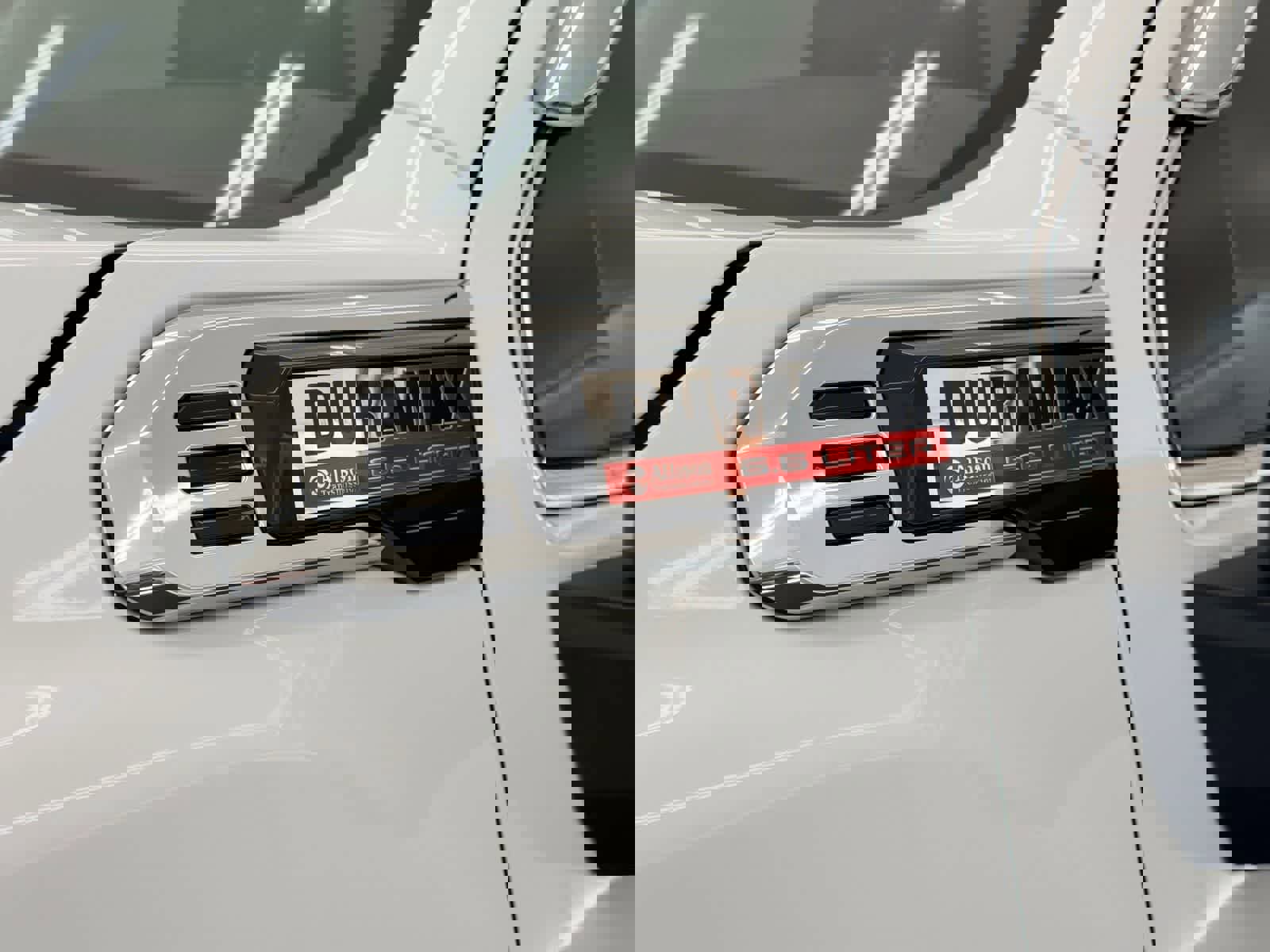 Used 2024 GMC Sierra 2500 SLT w/ SLT Convenience Package image 11