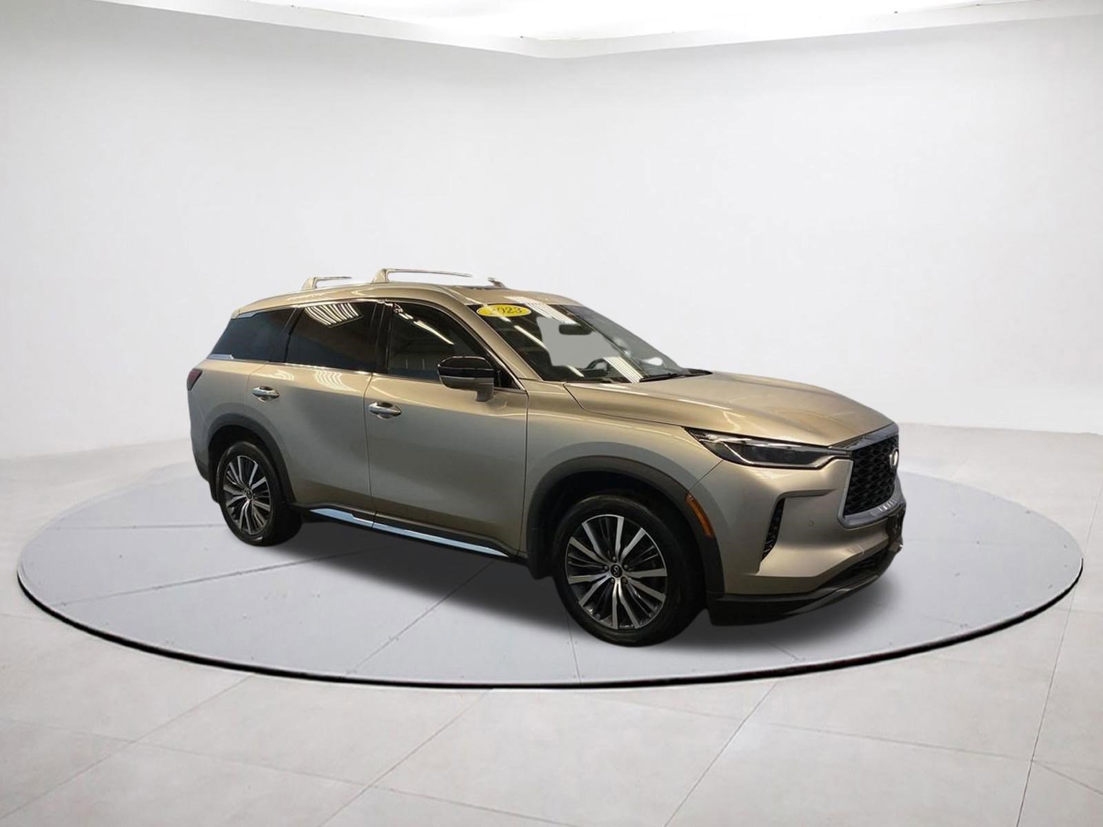 Used 2023 INFINITI QX60 Sensory w/ Vision Package AWD/4WD image 8