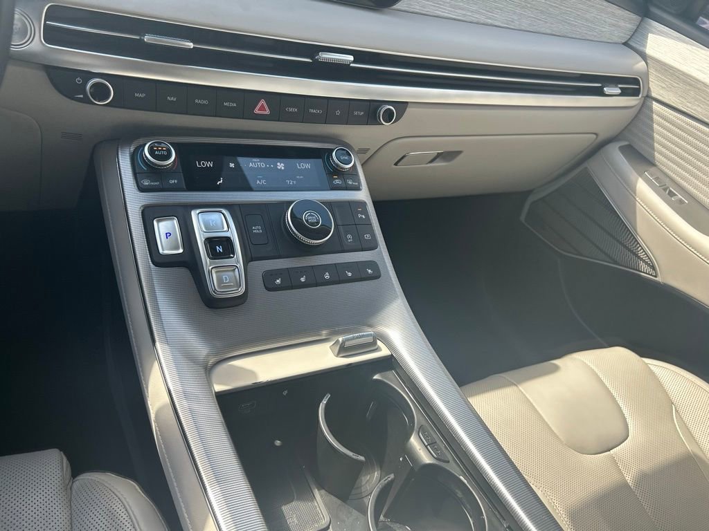 Used 2023 Hyundai Palisade Calligraphy image 51