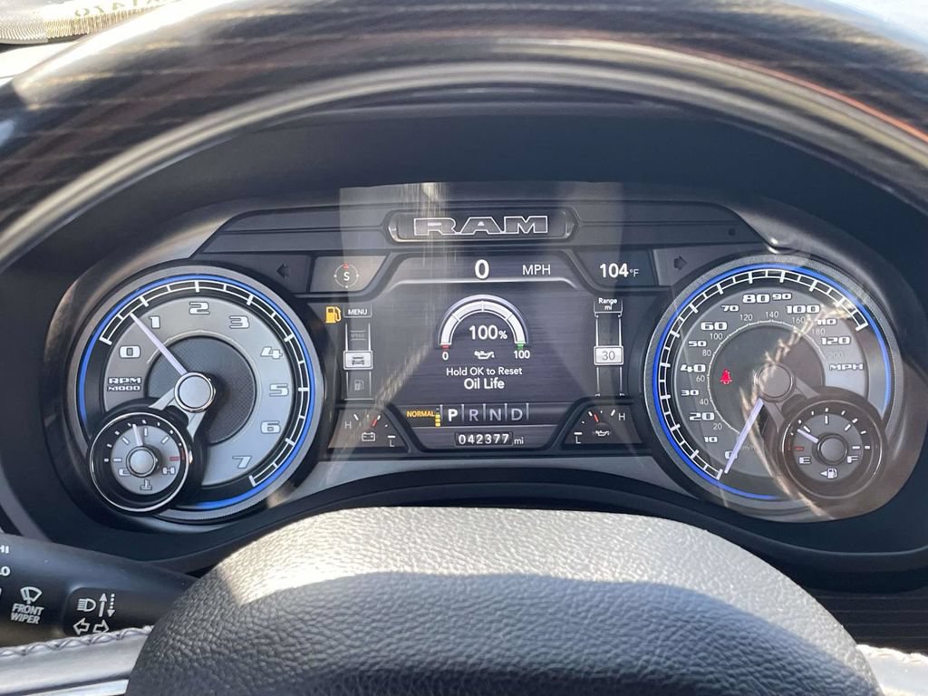 Certified 2022 RAM 1500 Limited w/ (RED) Edition AWD/4WD image 30