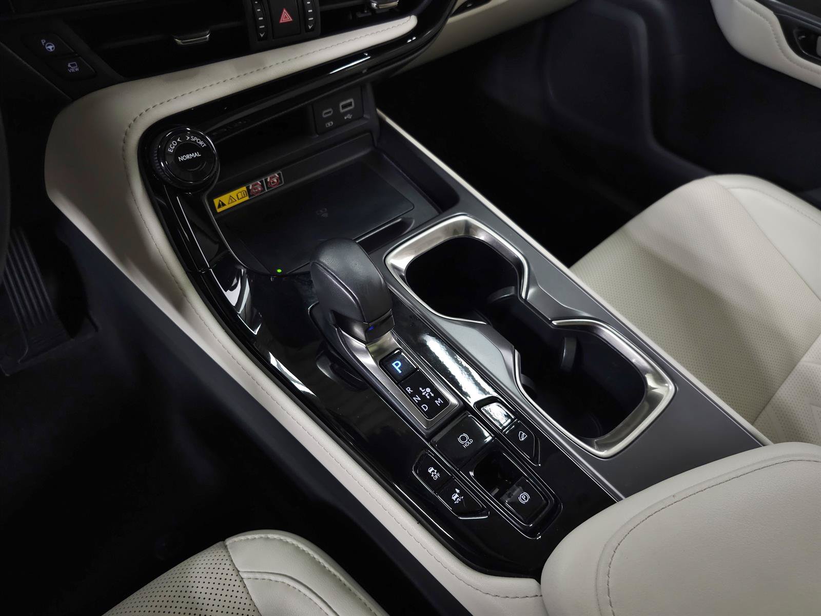 Certified 2025 Lexus NX 350 AWD w/ Cold Area Package image 35