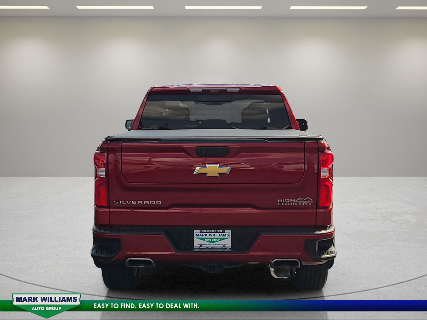Used 2022 Chevrolet Silverado 1500 High Country w/ High Country Premium Package AWD/4WD image 5