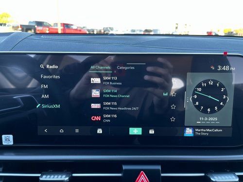 New 2026 Kia Sportage EX w/ EX Panoramic Sunroof Package image 19