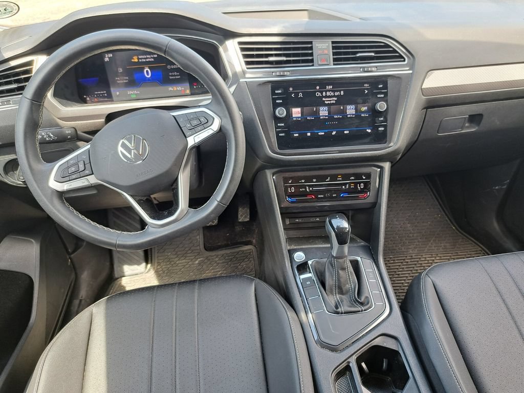 Used 2023 Volkswagen Tiguan SE FWD image 20