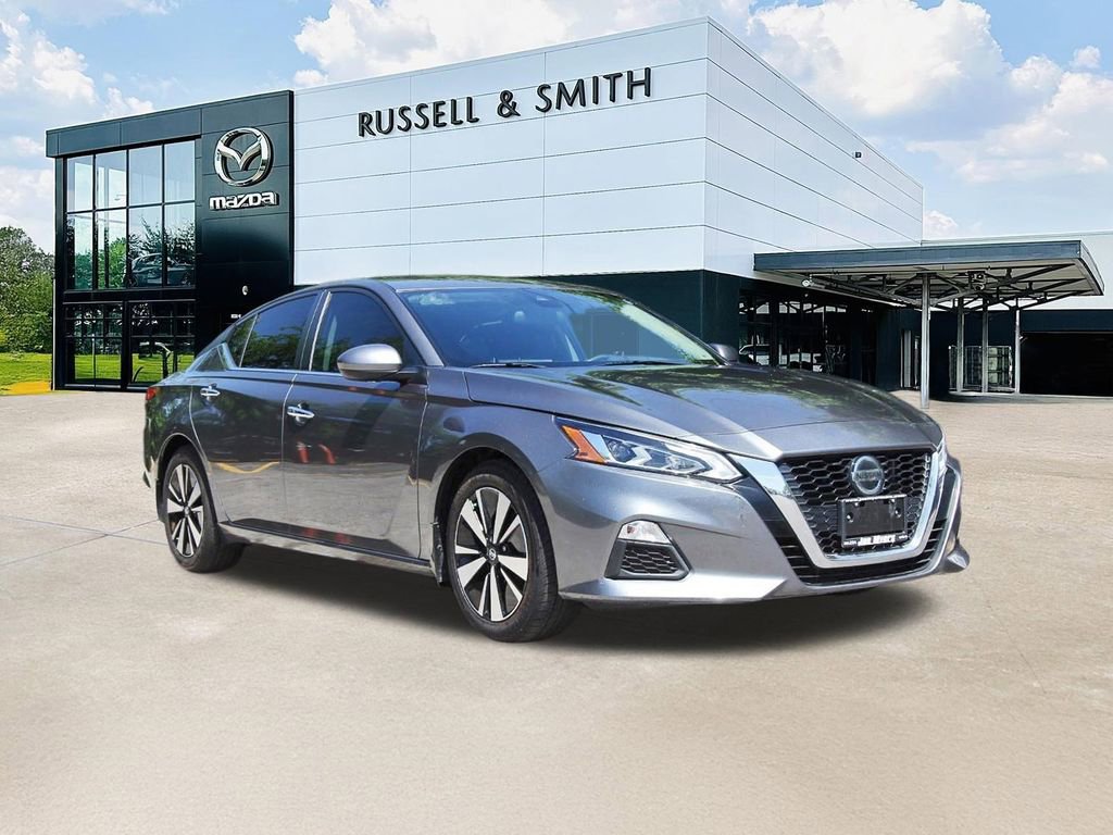 Used 2022 Nissan Altima 2.5 SV video 1