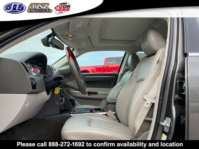 Used 2008 Chrysler 300 C w/ Protection Group II image 10