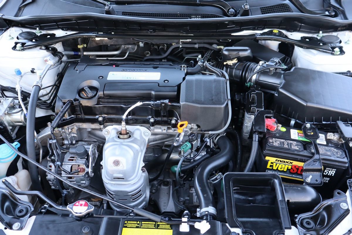 Used 2015 Honda Accord EX-L image 39
