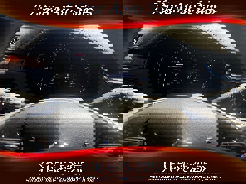 Used 2015 Cadillac XTS Luxury w/ Driver Awareness Package image 10