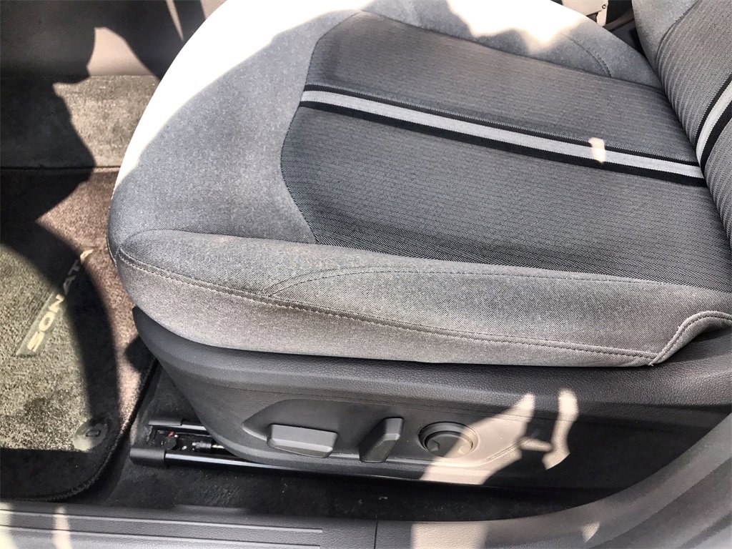 Used 2021 Hyundai Sonata SEL image 12