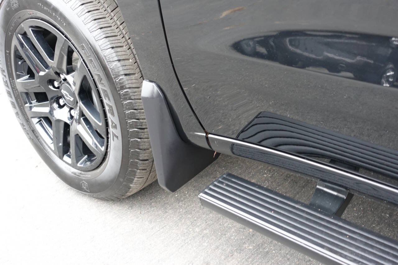 Used 2023 Chevrolet Silverado 1500 Custom image 12