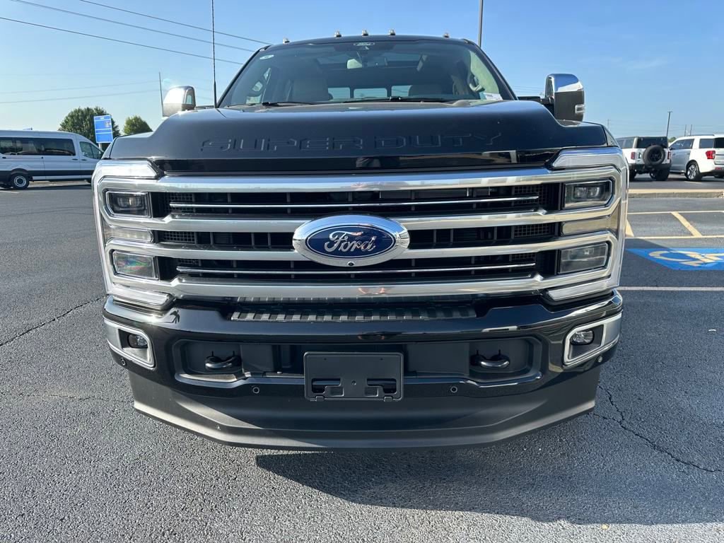 New 2025 Ford F250 Platinum w/ Platinum Plus Package image 3