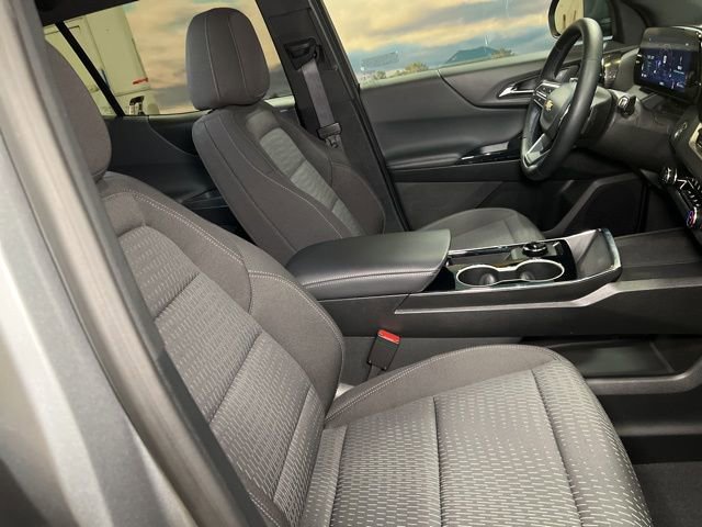 Used 2026 Chevrolet Equinox LT FWD image 59