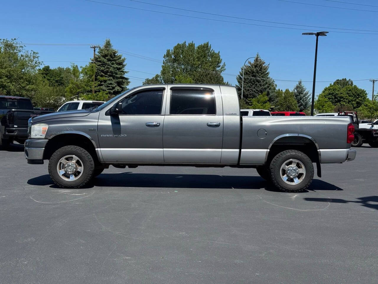 Used 2007 Dodge Ram 1500 Truck SLT w/ Trailer Tow Group AWD/4WD image 4