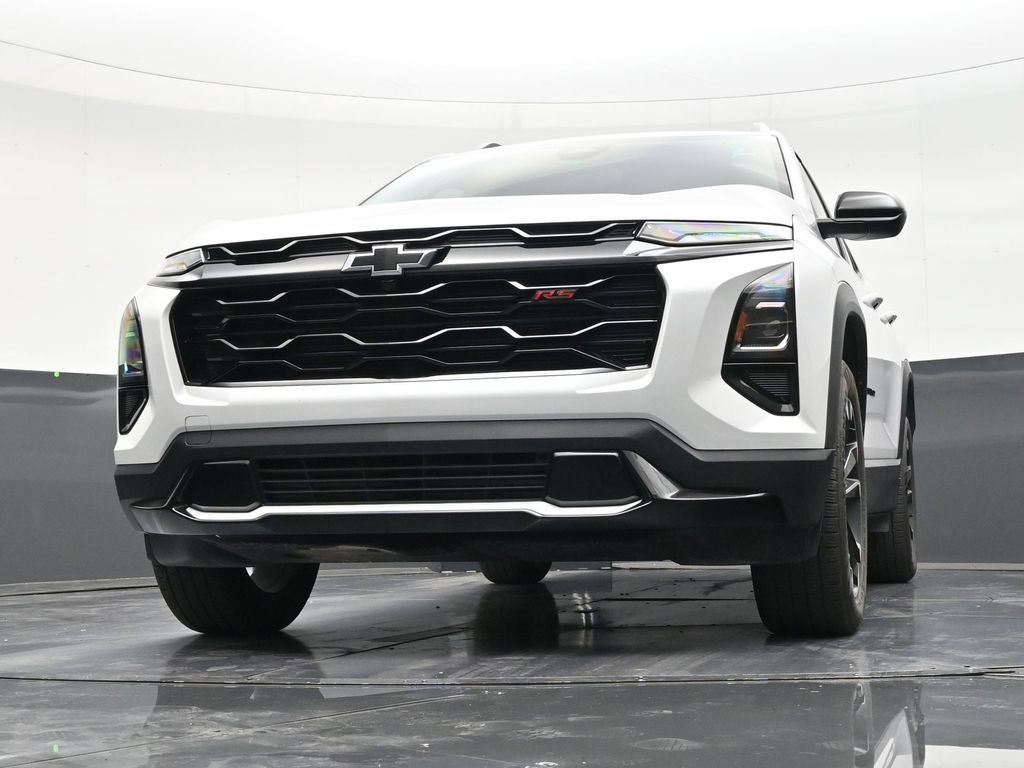 Used 2025 Chevrolet Equinox RS FWD image 27