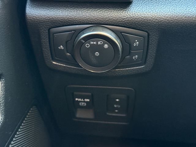 Used 2019 Ford F150 Raptor w/ Equipment Group 801A Mid image 34