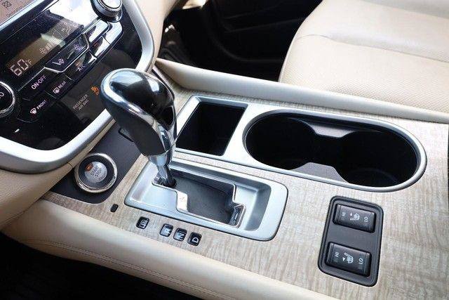 Used 2020 Nissan Murano SL w/ Moonroof Package FWD image 19