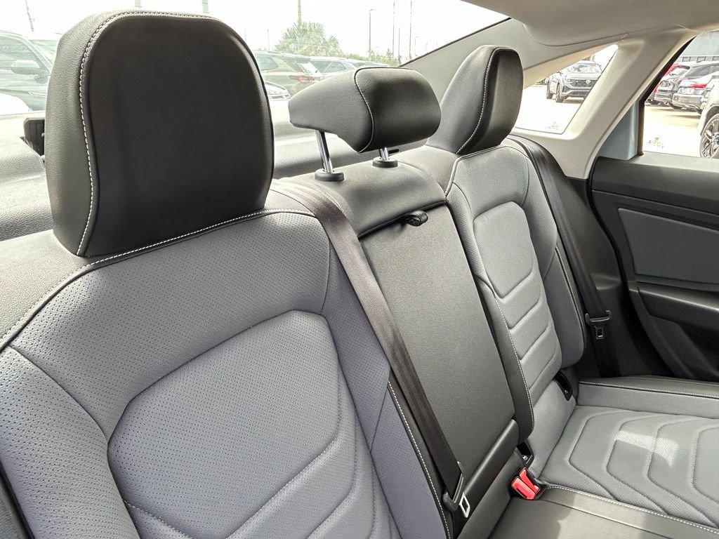 New 2027 Volkswagen Jetta SEL FWD image 39