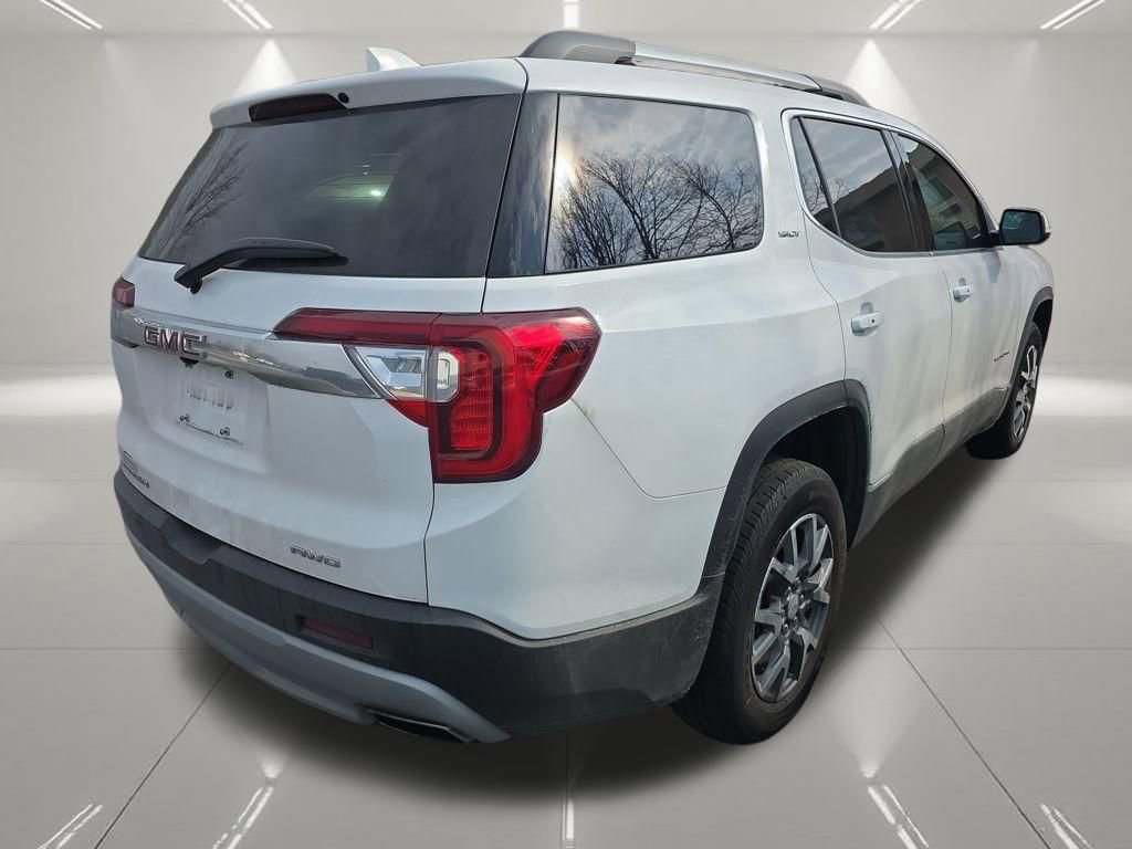 Used 2023 GMC Acadia SLT w/ Technology Package image 4