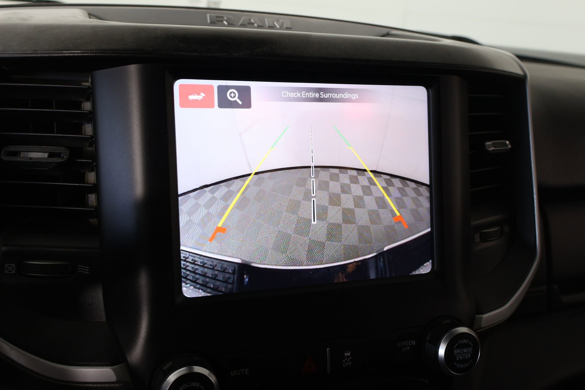 Used 2024 RAM 2500 Big Horn w/ Off Road Package image 6